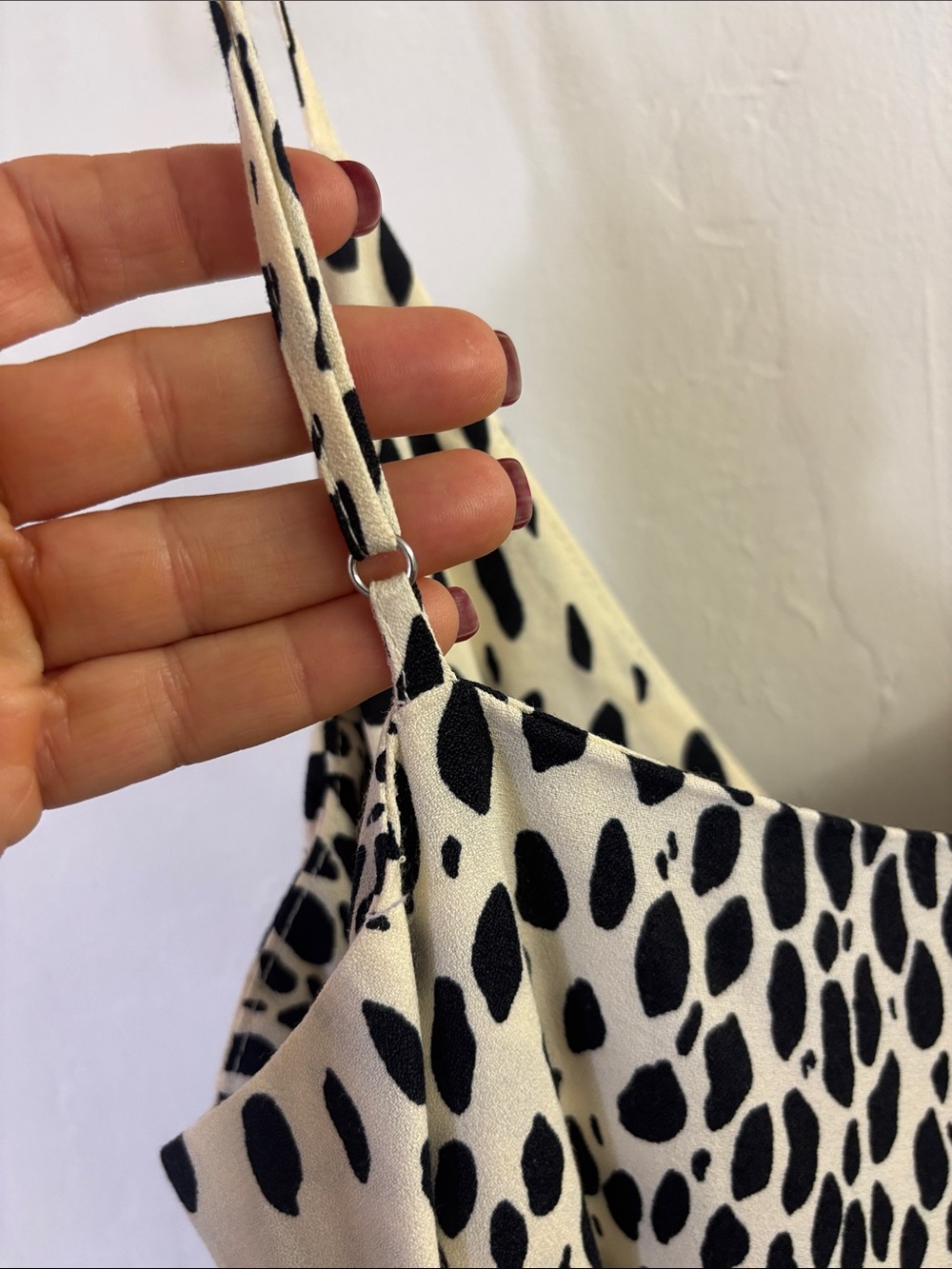 Reformation dress - Picture 7 of 9